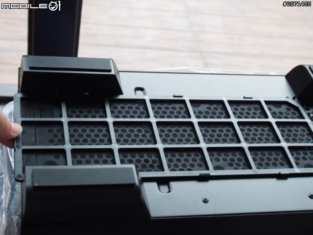 現在機殼都要做到這樣嗎?Urban S41好樣的！