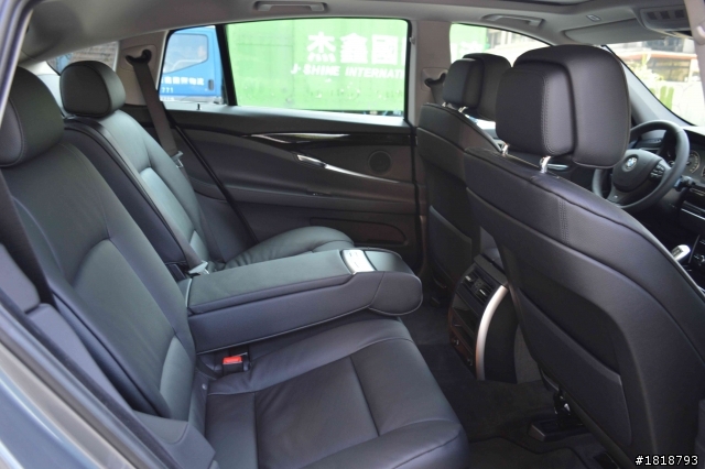 開箱 520d GT
