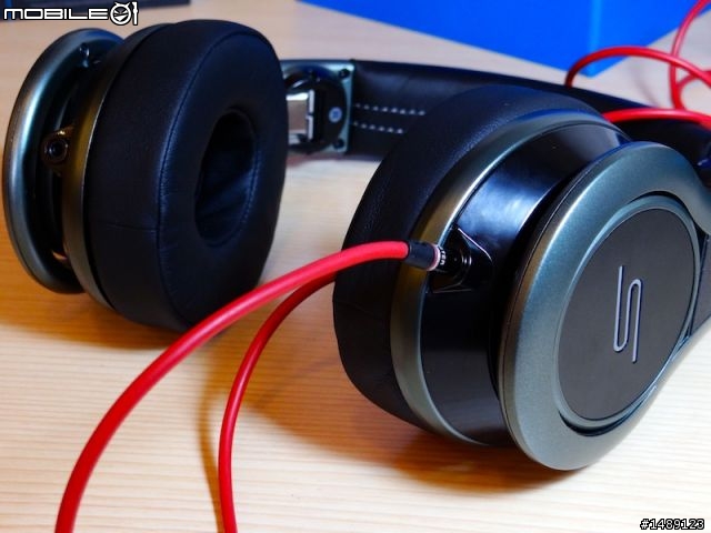 [開箱評測] 五角潮牌！ SMS Audio- DJ by 50 (灰)