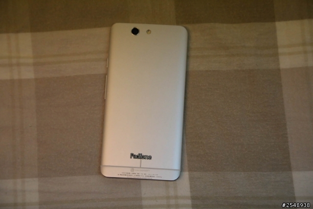 【開箱文】【更新4K影片播放】New Padfone Infinity我的首發開箱
