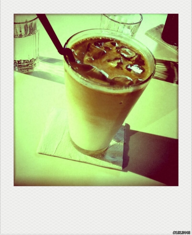 我不會想標題阿阿阿....就來個悠閒時光吧