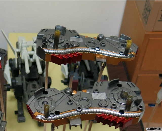 [模型翻新] TOMY ZOIDS 洛伊德 機獸新世紀 EZ-035 閃電豹 - 新增熊本熊簡易開箱與素組