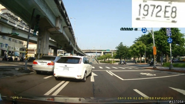 【檢舉】你以為我這麼好心讓你是為了什麼？