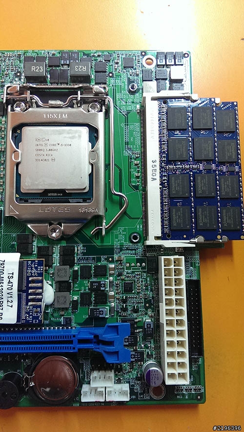 Barrette RAM DDR3 4 Go (1x4 Go) SO-DIMM 1600 MHz PC3-12800S Pour NAS QNAP TS-470 Pro - PHS-memory