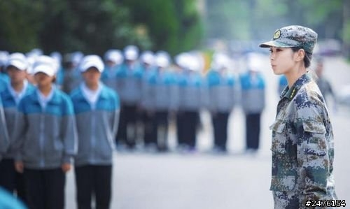 最美軍訓女教官