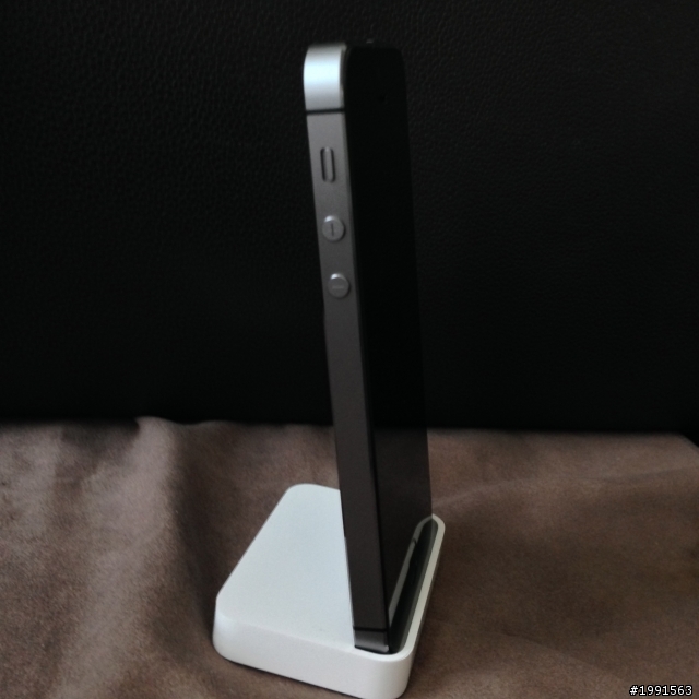 iPhone 5S 黑色巴黎開箱