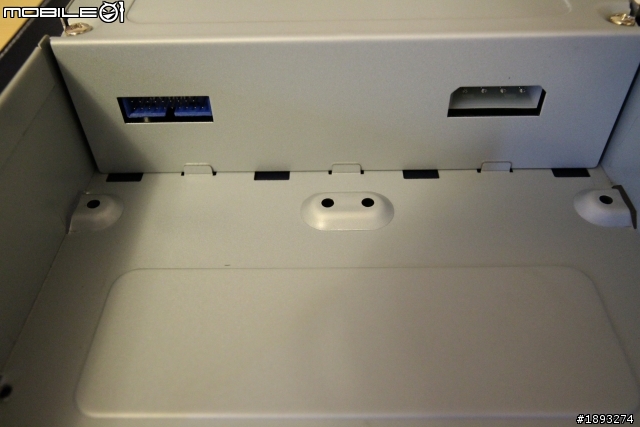 [開箱] 銀欣 Mini-ITX 橫躺家庭劇院機殼「ML05」
