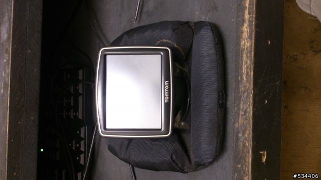 自己DIY換修導航車架