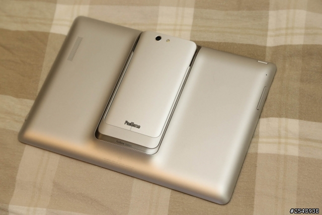 【開箱文】【更新4K影片播放】New Padfone Infinity我的首發開箱