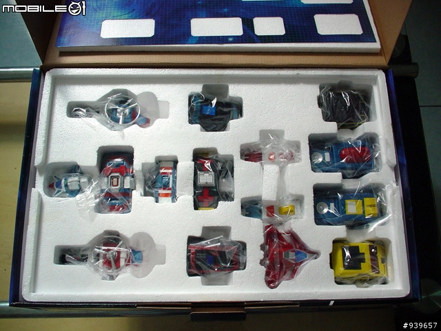 [開箱/分享]奇蹟合金；15機合體聖戰士，機甲艦隊