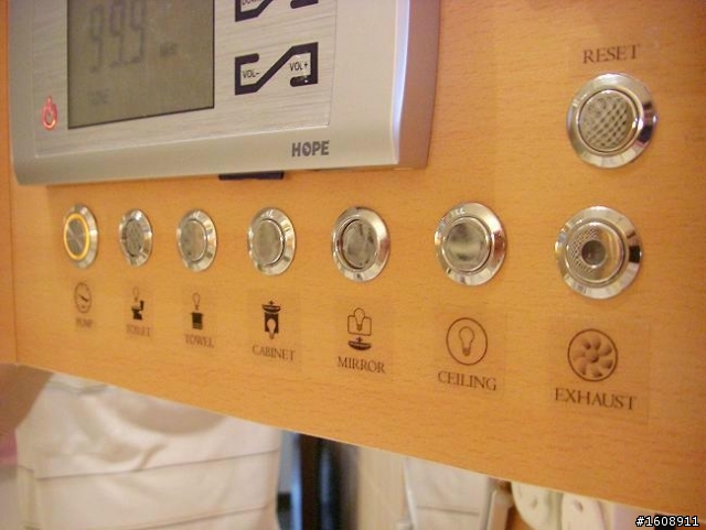 無緣半新宅 之 機能浴廁開箱