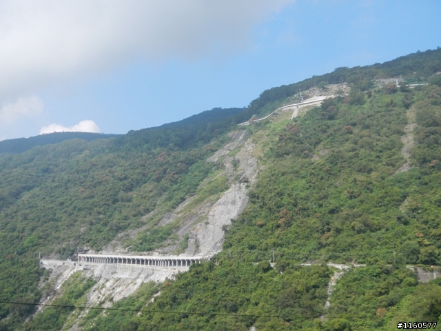 尋騎全台最高大橋「霧台谷川大橋」單車之旅