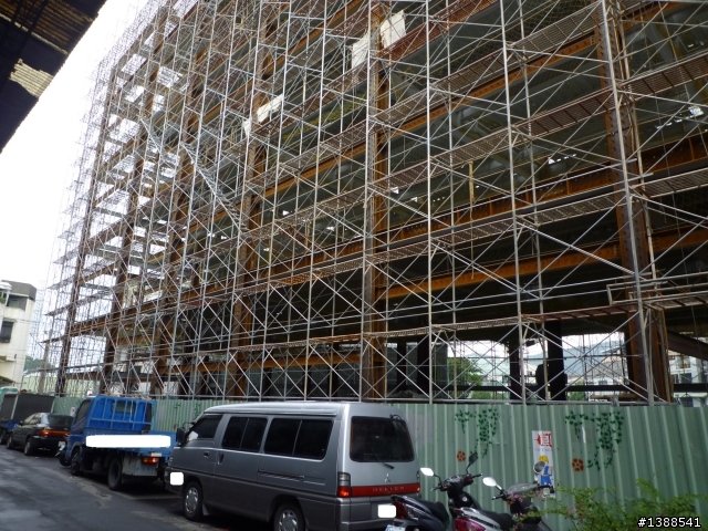 工地施工破壞到汽車玻璃 請求賠償 10月16日更新