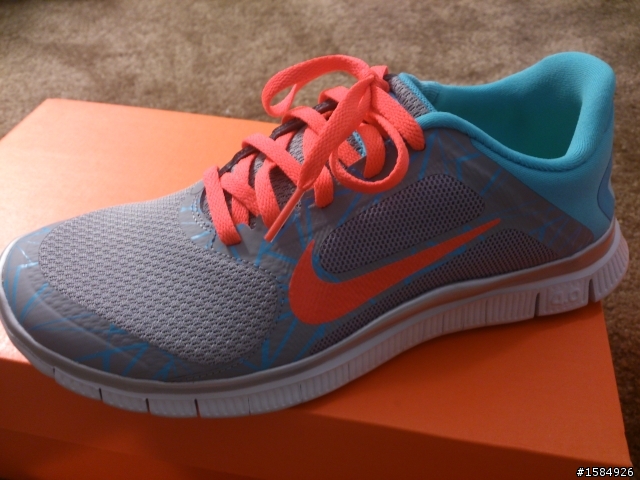 (開箱) Nike Free 4.0 V3