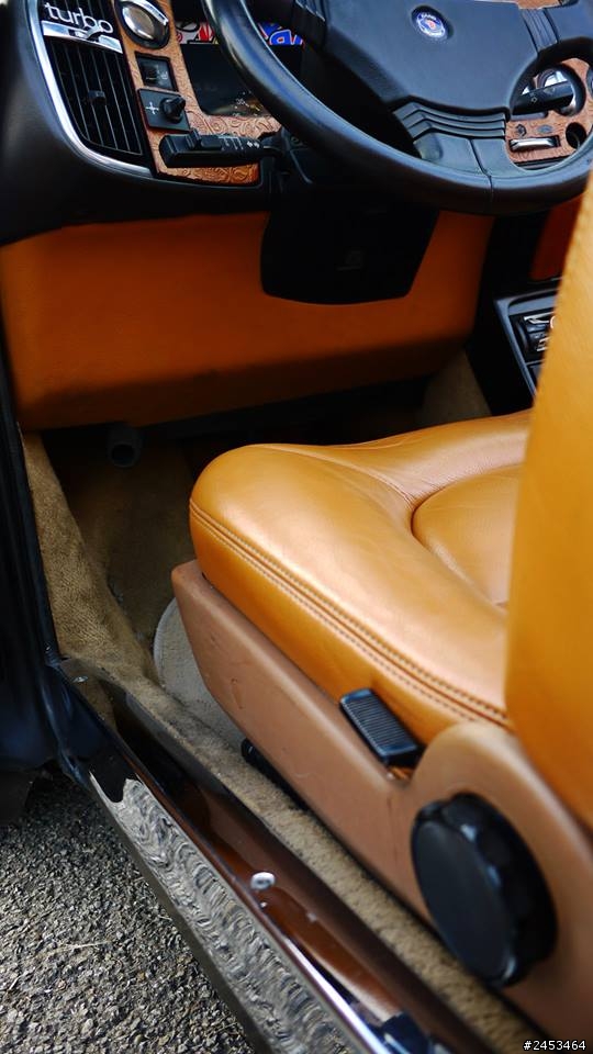 喜歡sabb 老車的朋友這裡有900turbo特寫