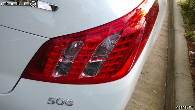大白獅開箱~508 HDi 2.0L
