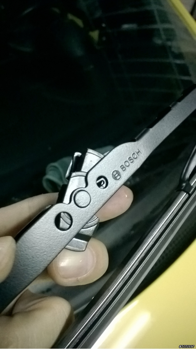 [教學] PEUGEOT 107 更換雨刷