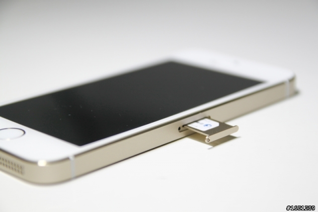 金色 iphone 5S 開箱文&夜拍實測 （圖多）