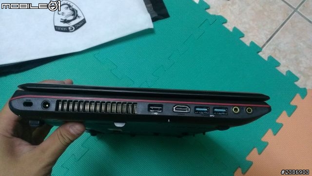 MSI電競筆電不專業開箱