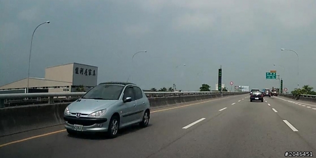 中彰快速道路車輛逆向行駛