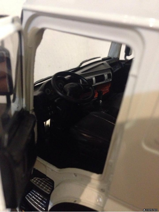 1/24 HINO 700 模型卡車頭 開箱分享!!