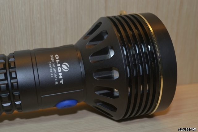 OLIGHT SR96   OLIGHT 家族