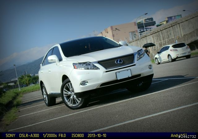 【補開箱】[圖多] 2012 LEXUS RX450h 基隆河濱外拍