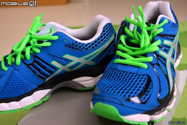 "隨意開箱" 亮藍系 Ascis Gel-Nimbus 15 + 暗紫系 Ascis Gel-Excel33 2