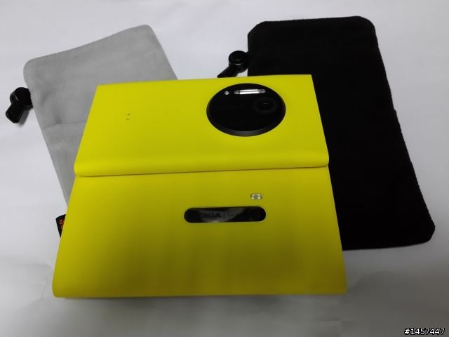 Lumia 1020 黃色 簡單開箱(vs黃色920)