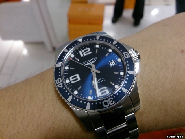 MARC BY MARC JACOBS  浮雕鏤空系列機械腕錶  限量款（開箱）及浪鬼