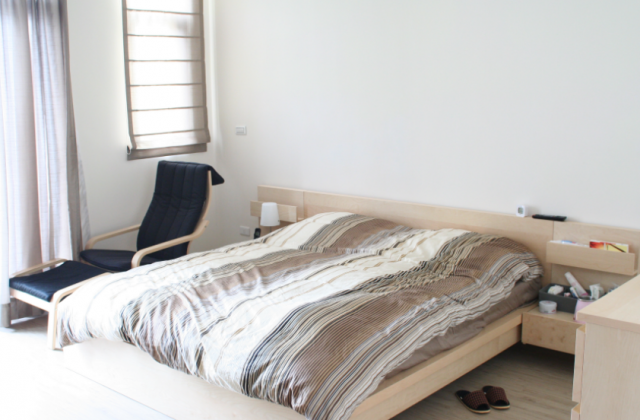 住了五個月的家~~現在已經滿兩年了~~自行設計發包製作@@ 不知道甚麼風~~