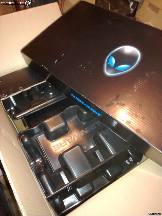分享我的 DELL  AlienWare AURORA-D3930 到手開箱圖