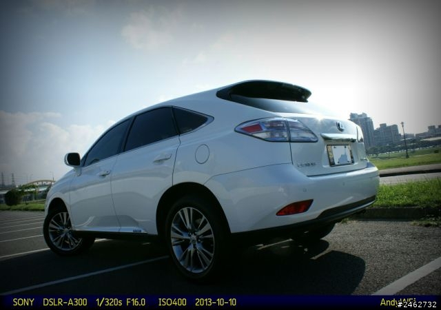 【補開箱】[圖多] 2012 LEXUS RX450h 基隆河濱外拍