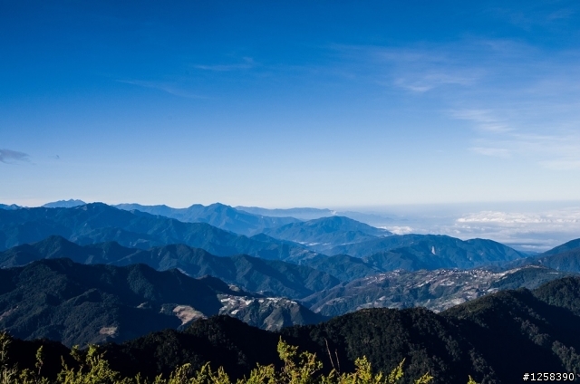 美麗山巒 武嶺+清境(44P)