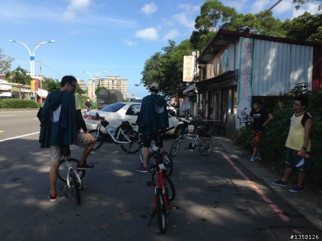 2013-09-28 R1-Biker全員到齊之金山首騎