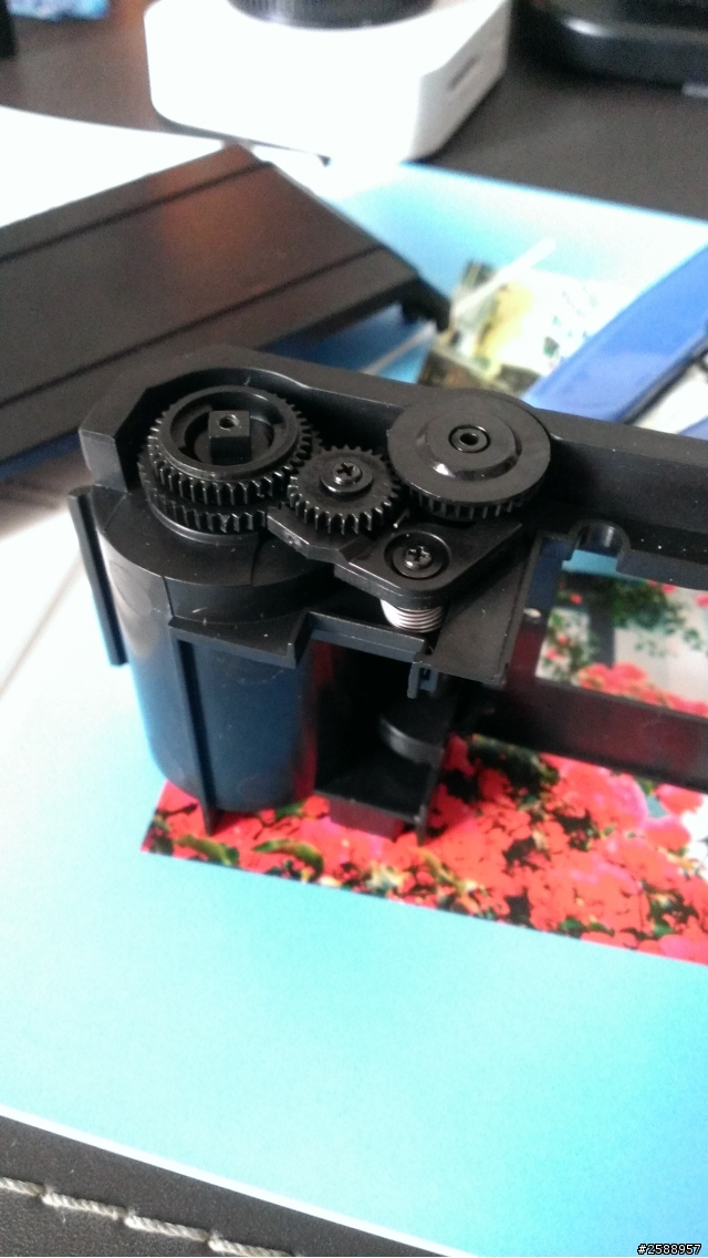 關於Lomography Konstruktor組裝問題