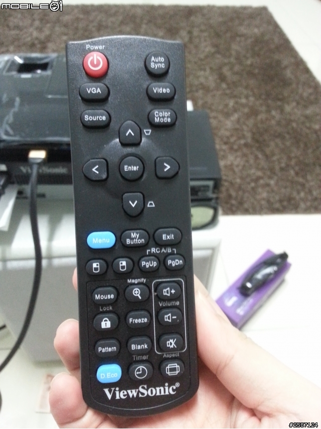 Viewsonic PJD7820HD 分享心得─ 3D電影看這才爽啦~