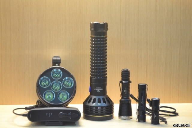 OLIGHT SR96   OLIGHT 家族