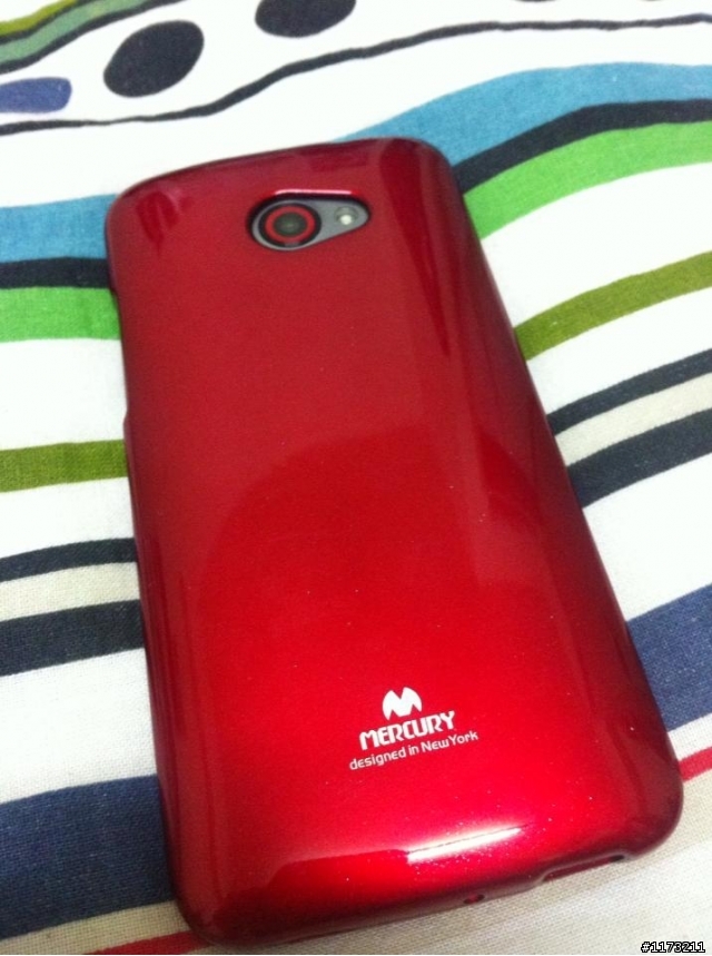 ﹝102/10/29第一次開箱﹞HTC Butterfly S