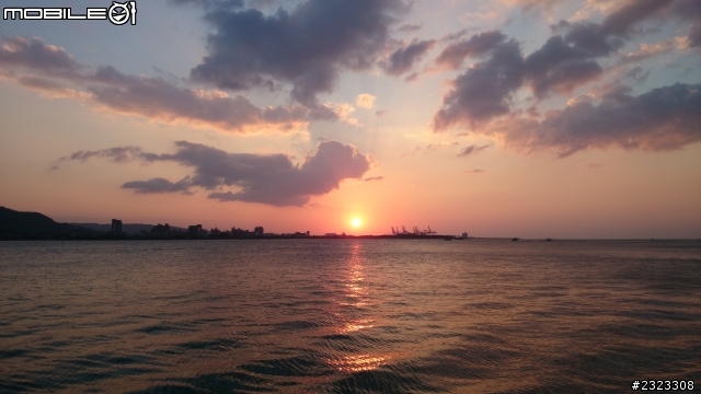 z1 今 淡水老街的夕陽拍攝!!