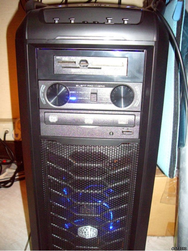 小白的開箱文第5發 - 飛向宇宙，浩瀚無限，Cooler Master Cosmos SE