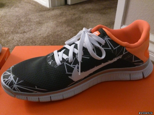 (開箱) Nike Free 4.0 V3