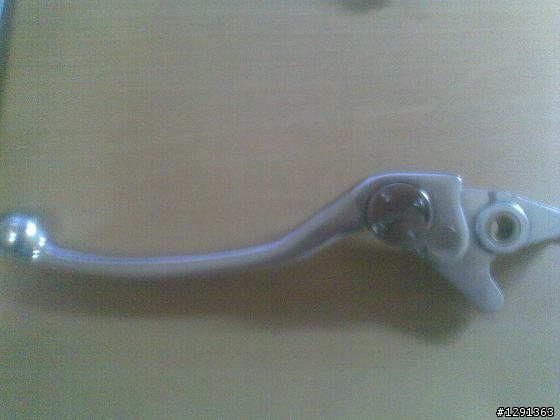 Nikita車系改裝簡易版手煞車功能DIY心得分享