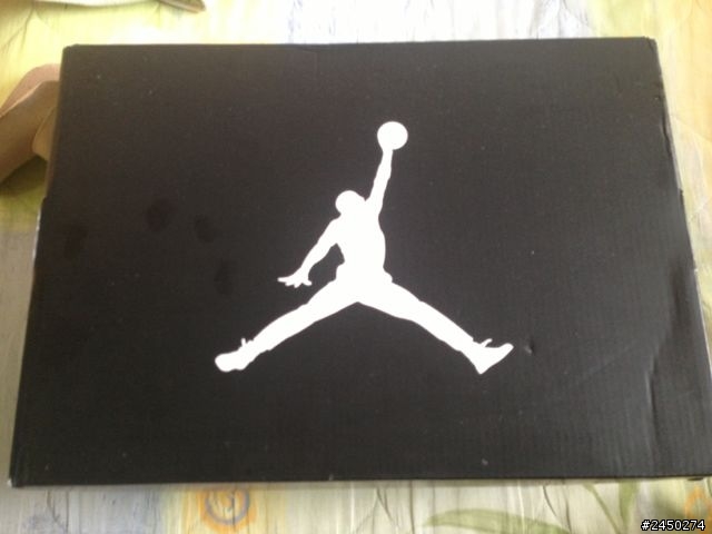 Jordan 4代真假 請高手幫我看