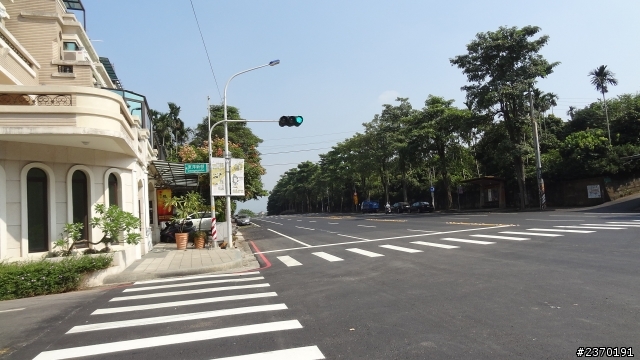 東洋別墅及植物園區附近繞一圈