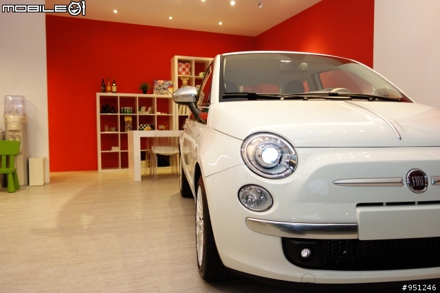 好厲害的精品...FIAT 500 by Gucci