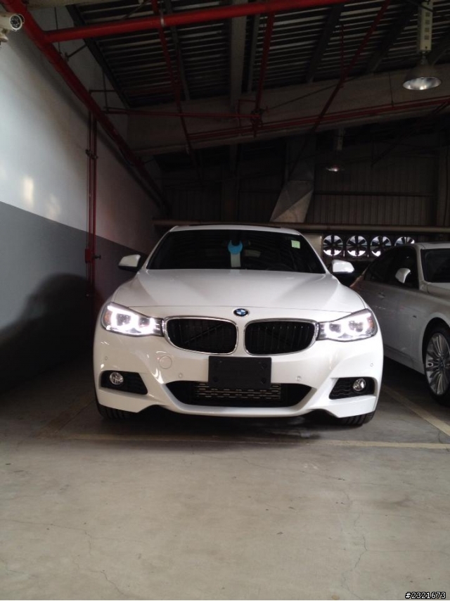F34 320GT + M Package (預先小開箱)
