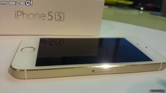 I phone5s 香檳金 簡易開箱