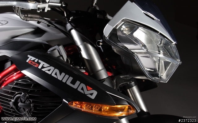 大陸的錢江Benelli TnT Titanium