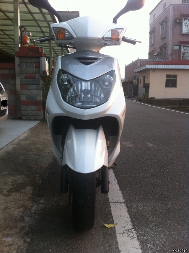 2009質感風新勁戰 車禍修回來還是怪怪的